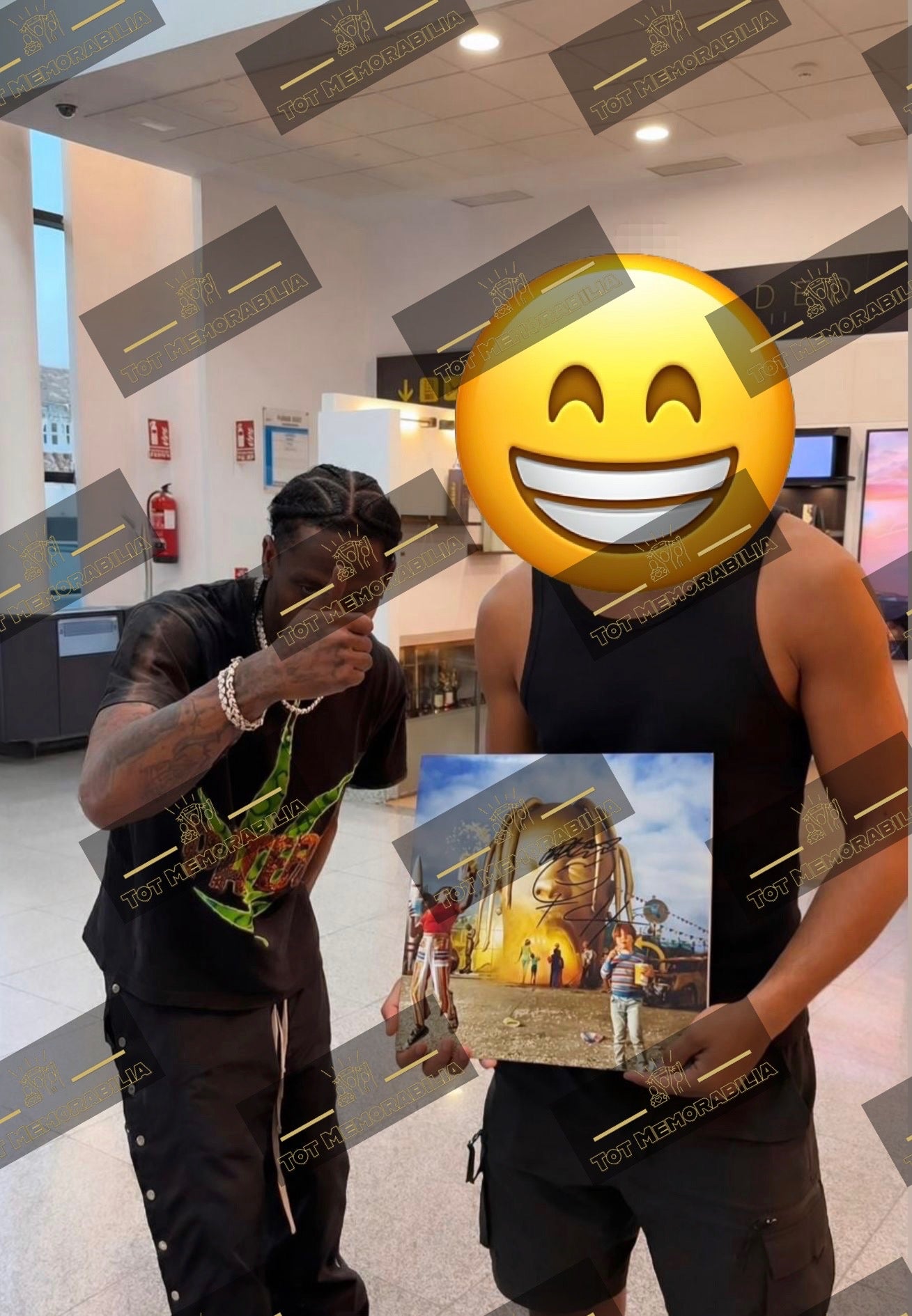 Travis Scott - Signed Astro World Album - With Proof