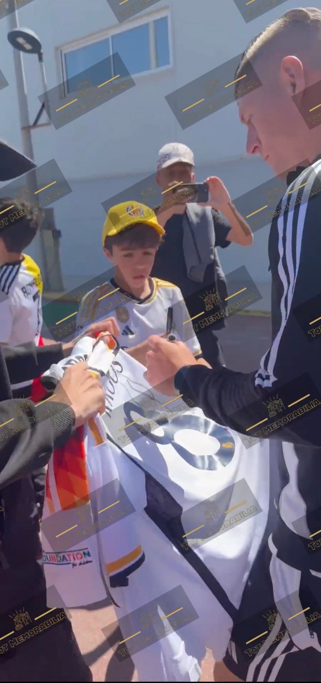 Toni Kroos Real Madrid - Signed Shirt/Jersey - With Proof