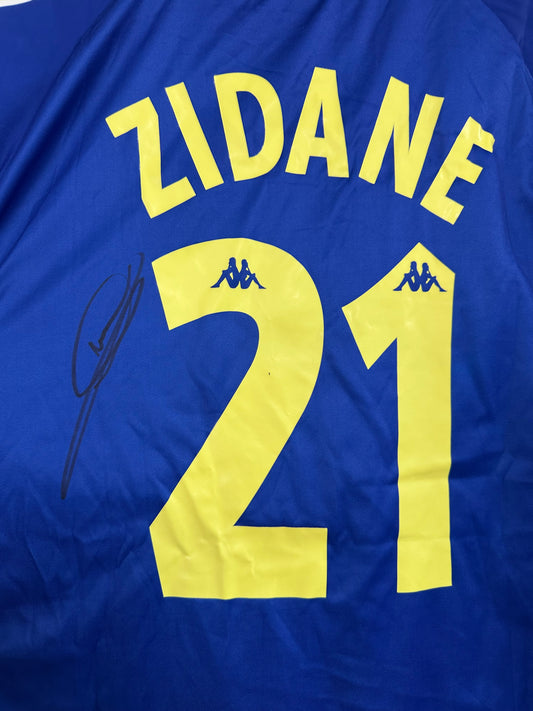Zinedine Zidane Juventus - Signed Shirt/Jersey - With Proof
