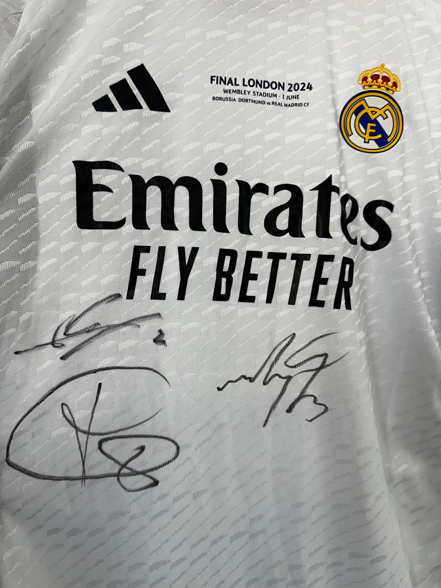Toni Kroos, Carvajal & Lunin Real Madrid - Signed Shirt/Jersey - Proof