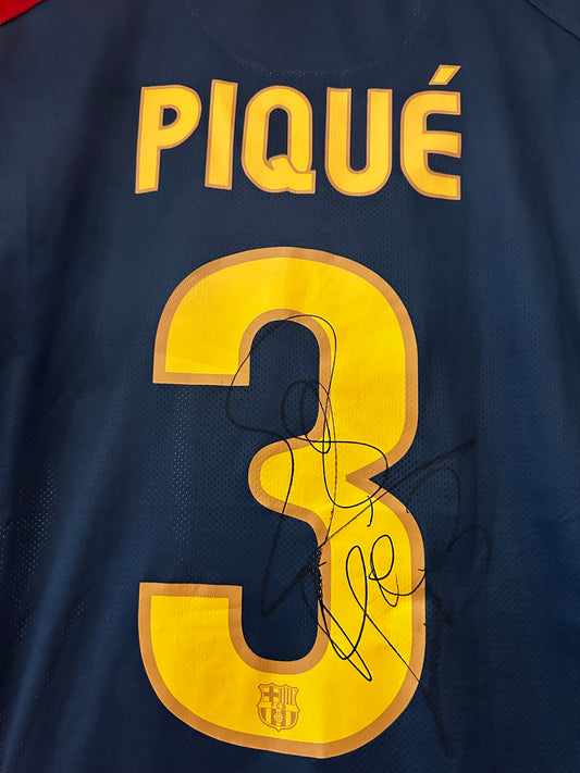 Pique Fc Barcelona - Signed Shirt/Jersey - With Proof