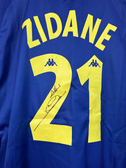 Zinedine Zidane Juventus - Signed Shirt/Jersey - With Proof