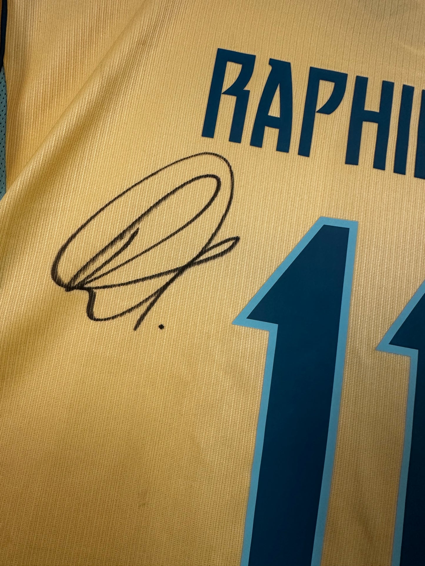 Raphinha Brazil - Signed Shirt/Jersey - With Proof