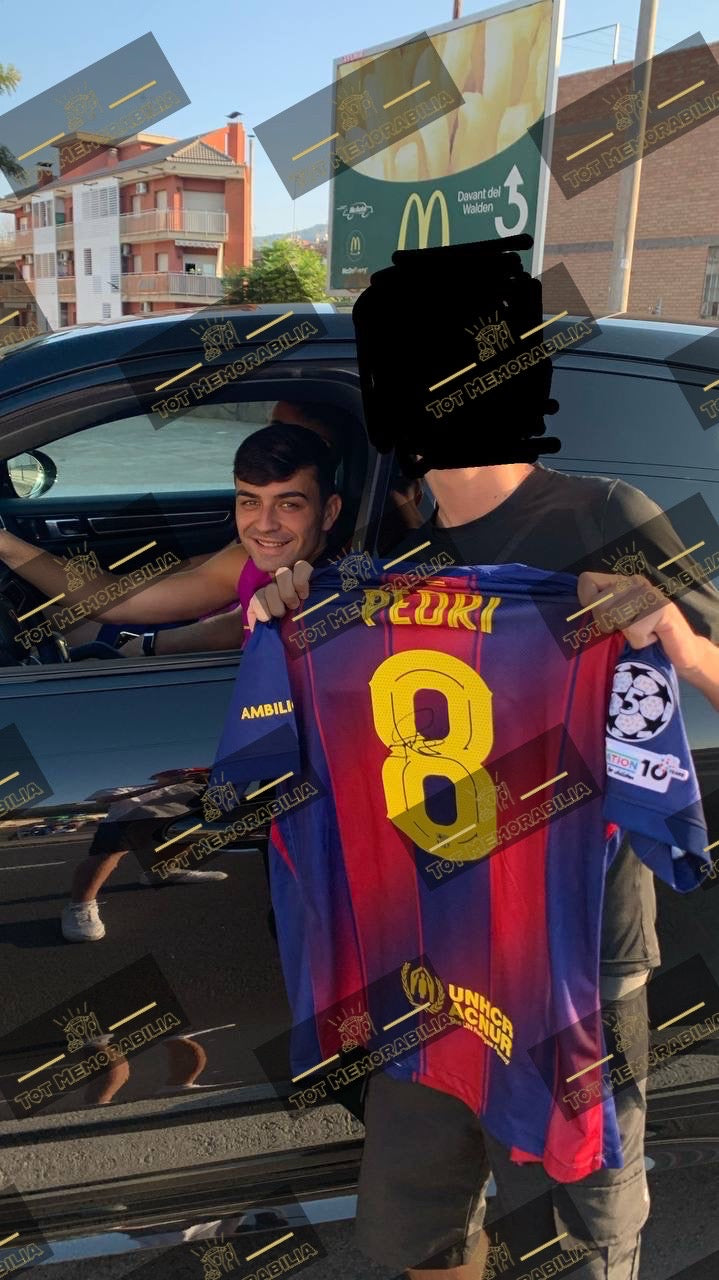 Pedri Fc Barcelona - Signed Shirt/Jersey - With Proof