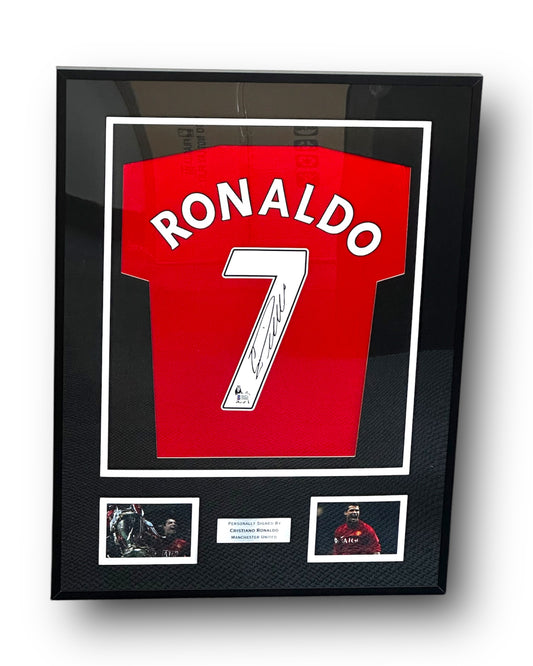 Cristiano Ronaldo Man United - Signed & Framed - COA Beckett