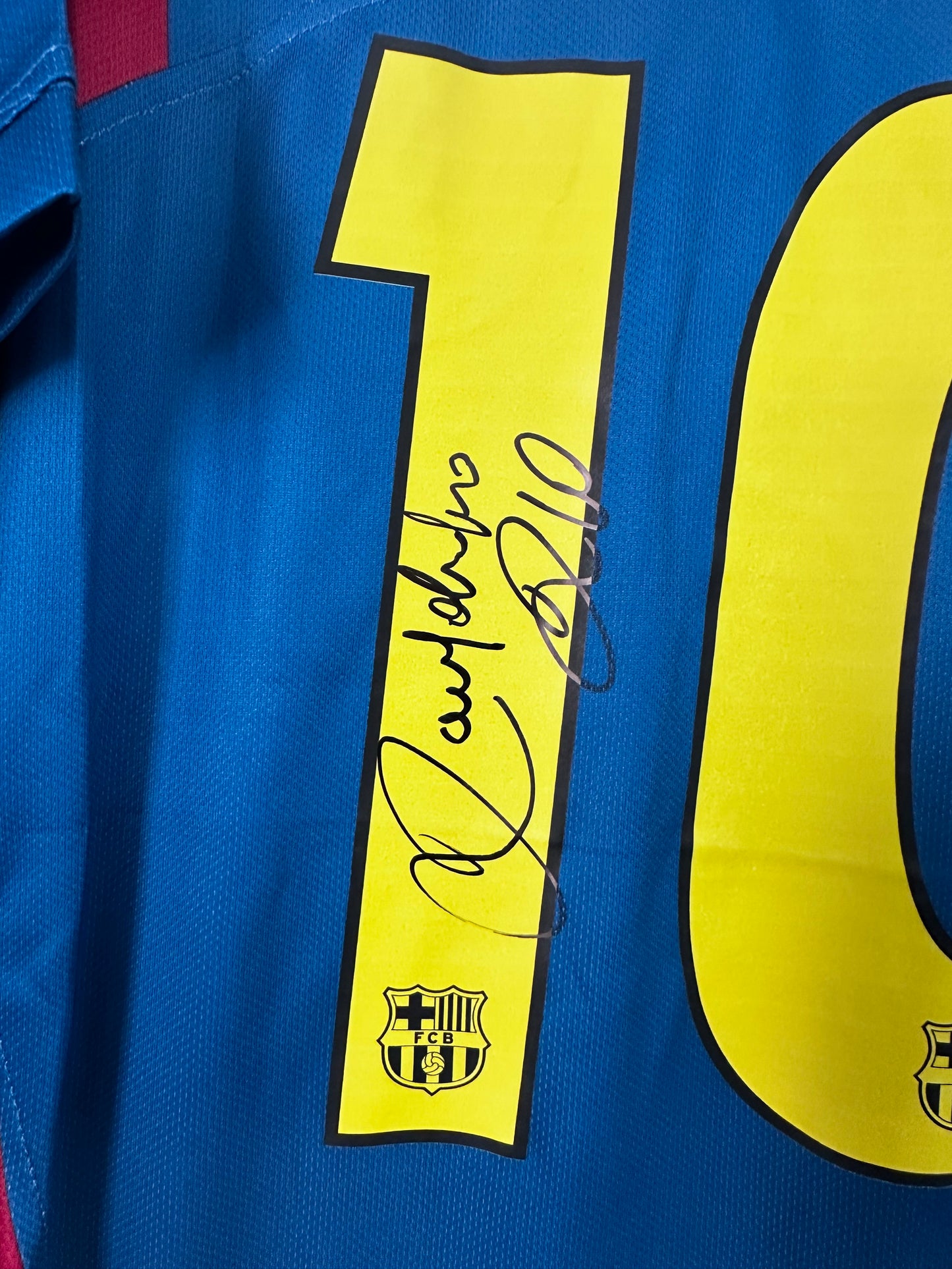Ronaldinho Fc Barcelona - Signed Shirt/Jersey - With Proof