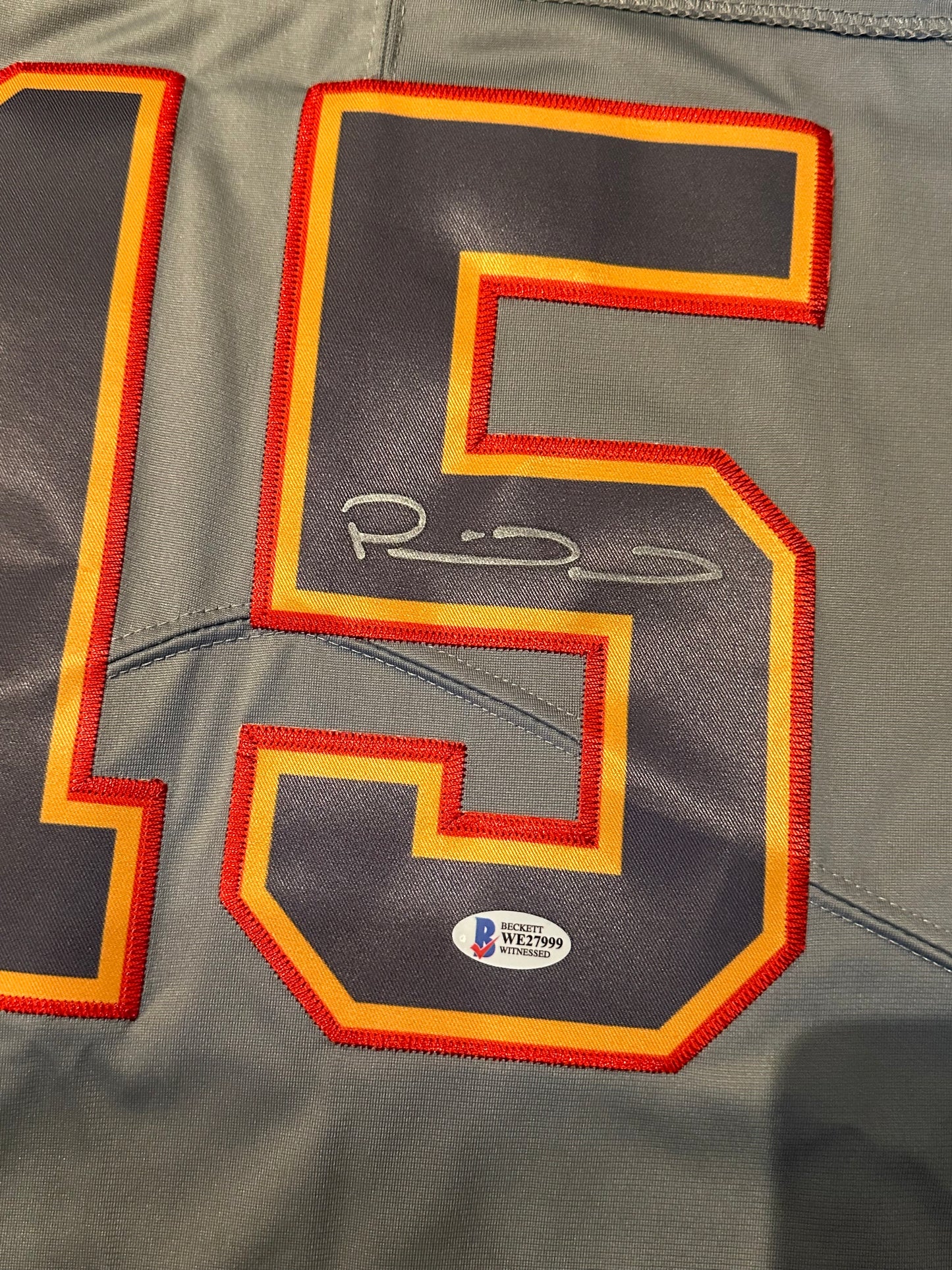 Patrick Mahomes Kansas City Chiefs - Signed Jersey - Beckett COA