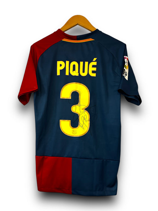 Pique Fc Barcelona - Signed Shirt/Jersey - With Proof