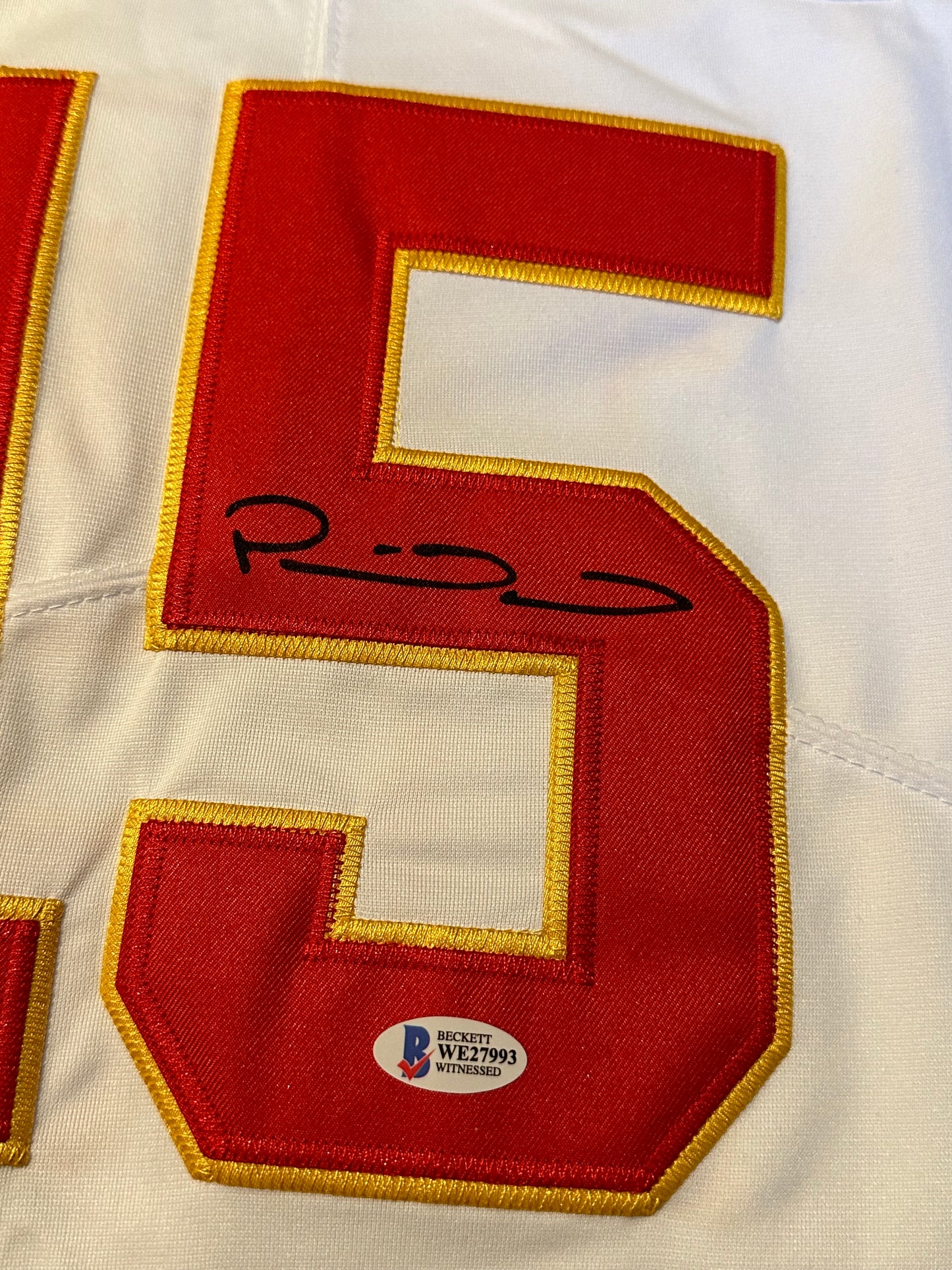 Patrick Mahomes Kansas City Chiefs - Signed Jersey - Beckett COA