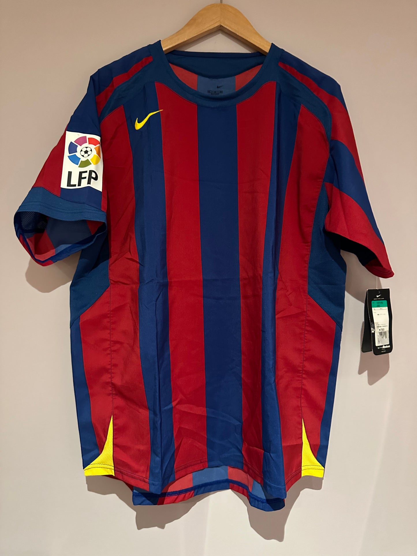 Ronaldinho Fc Barcelona - Signed Shirt/Jersey - Fanatics COA