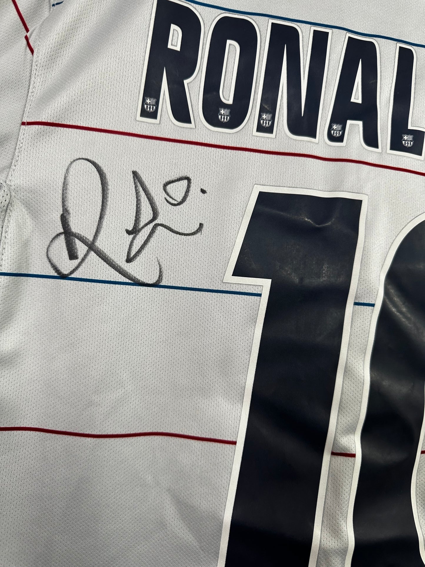 Ronaldinho Fc Barcelona - Signed Shirt/Jersey - With Proof