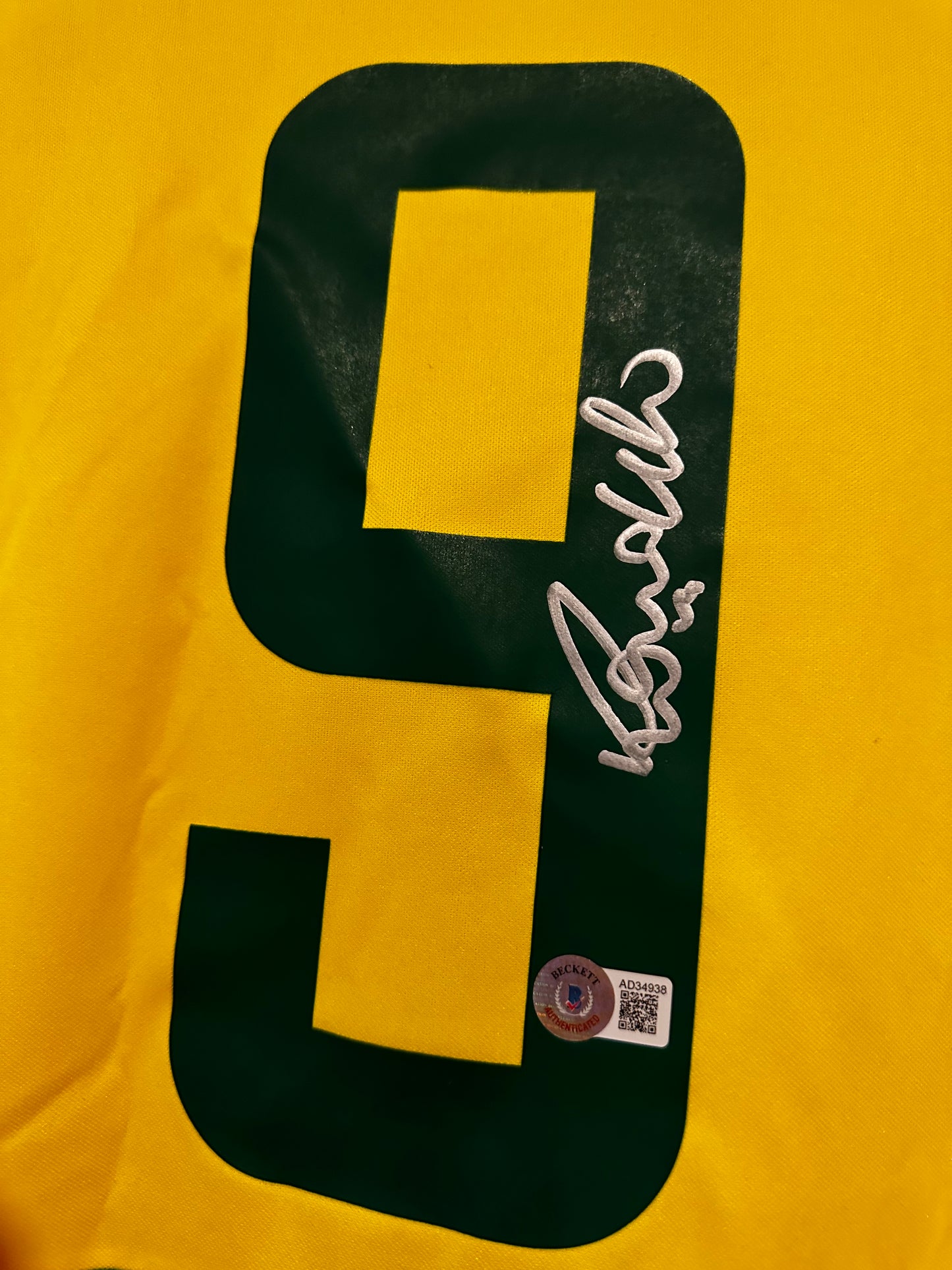 Ronaldo Nazario Brazil - Signed Shirt/Jersey - Beckett COA