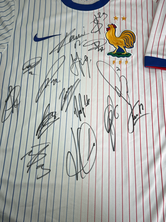 Squad Signed France - Signed Jersey/Shirt - Proof