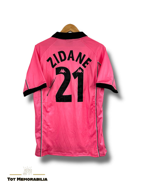 Zinedine Zidane Juventus - Signed Shirt/Jersey - With Proof