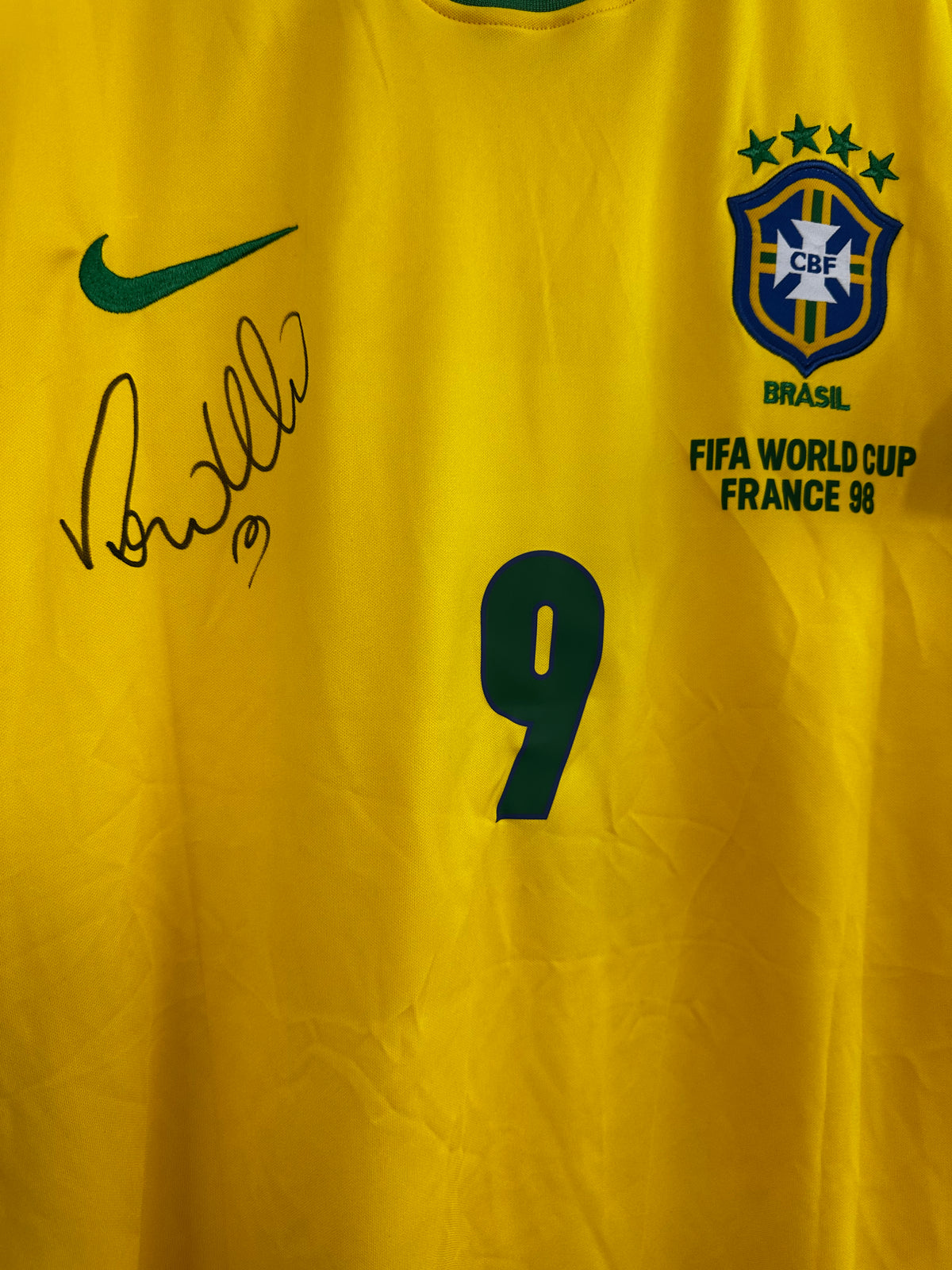 Ronaldo Nazario Brazil - Signed Shirt/Jersey - With Proof