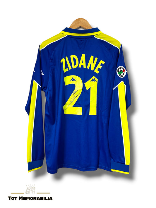 Zinedine Zidane Juventus - Signed Shirt/Jersey - With Proof