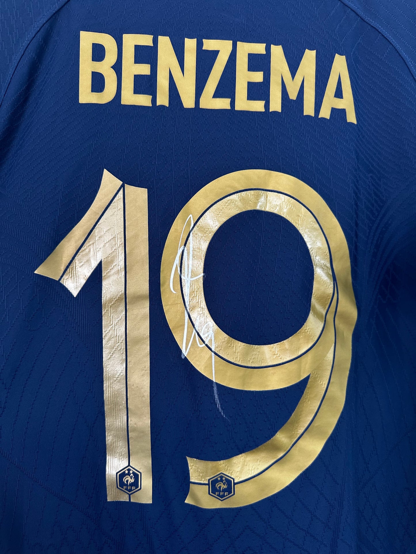 Karim Benzema France - Signed Shirt/Jersey - Proof
