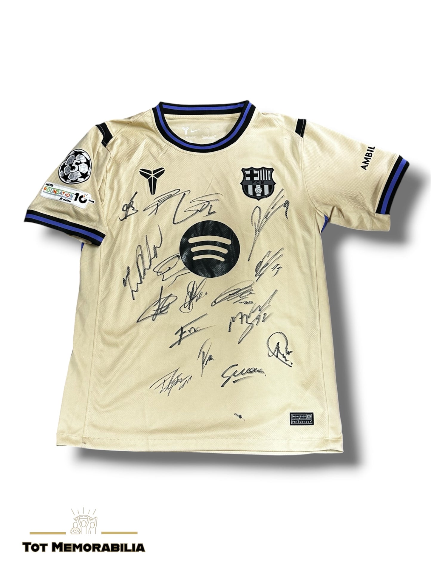 Squad Fc Barcelona - Signed Jersey/Shirt - With Proof