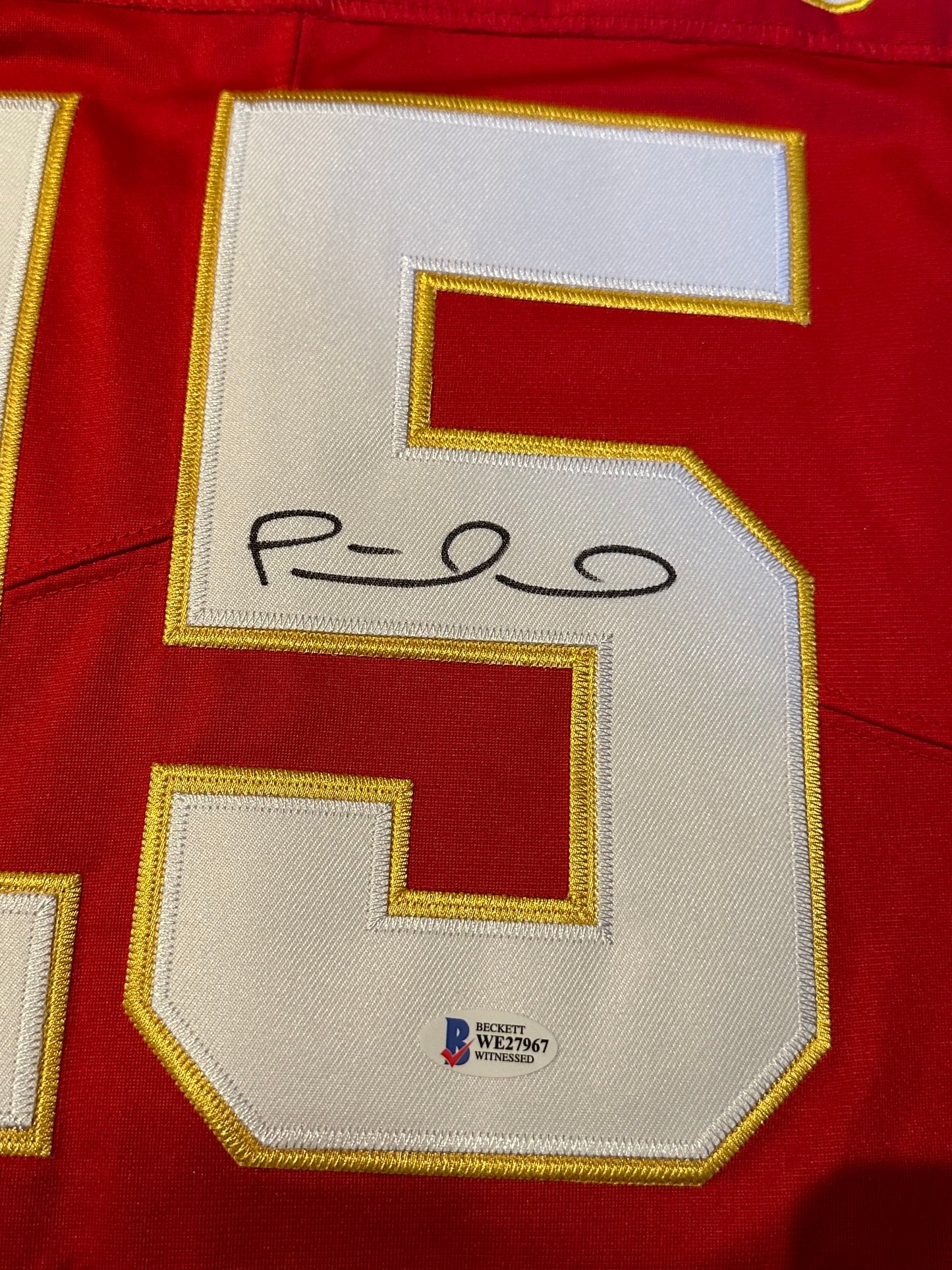 Patrick Mahomes Kansas City Chiefs - Signed Jersey - Beckett COA