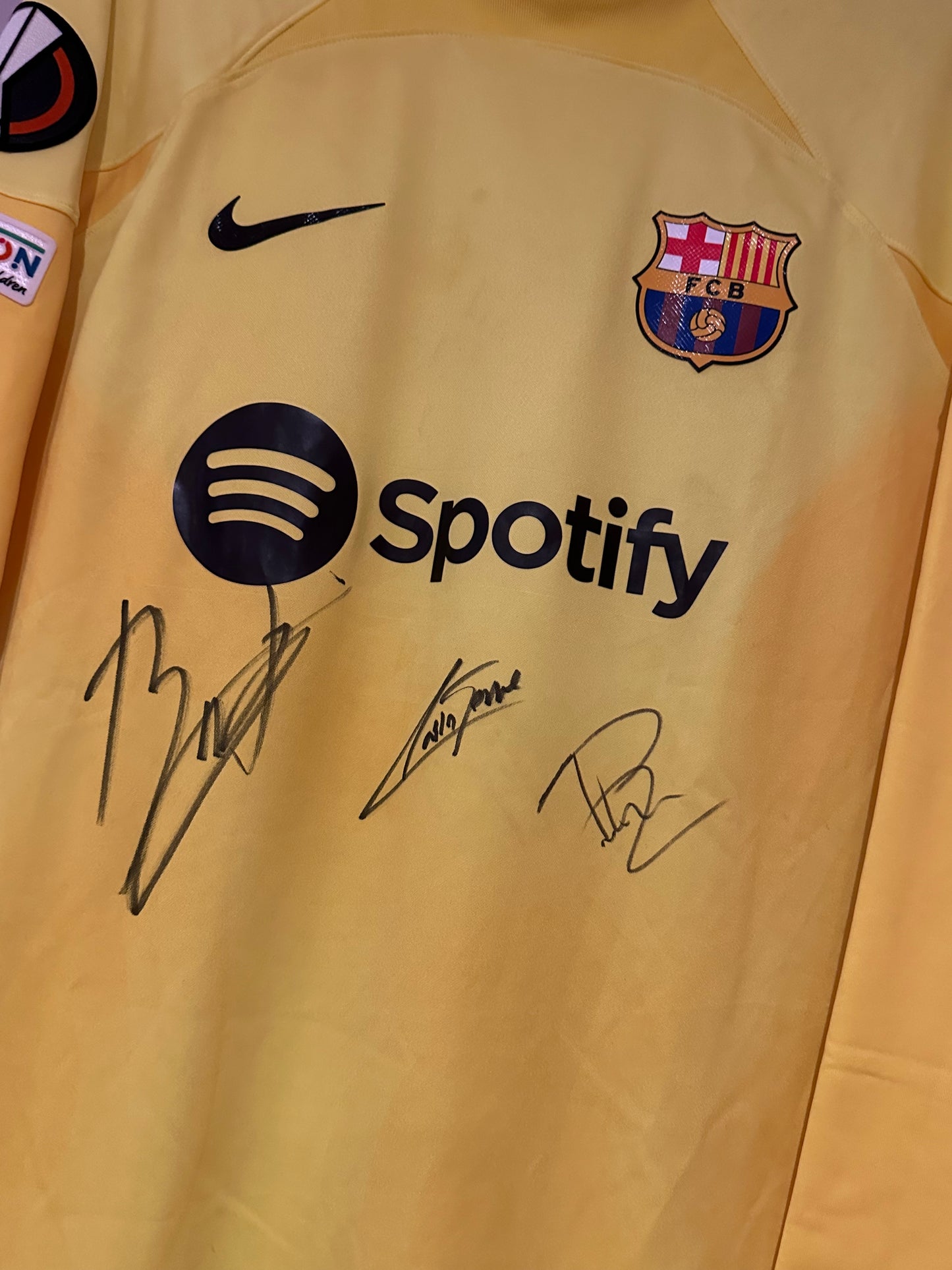 Fc Barcelona match issued shirt of Iñaki Peña vs Manchester United