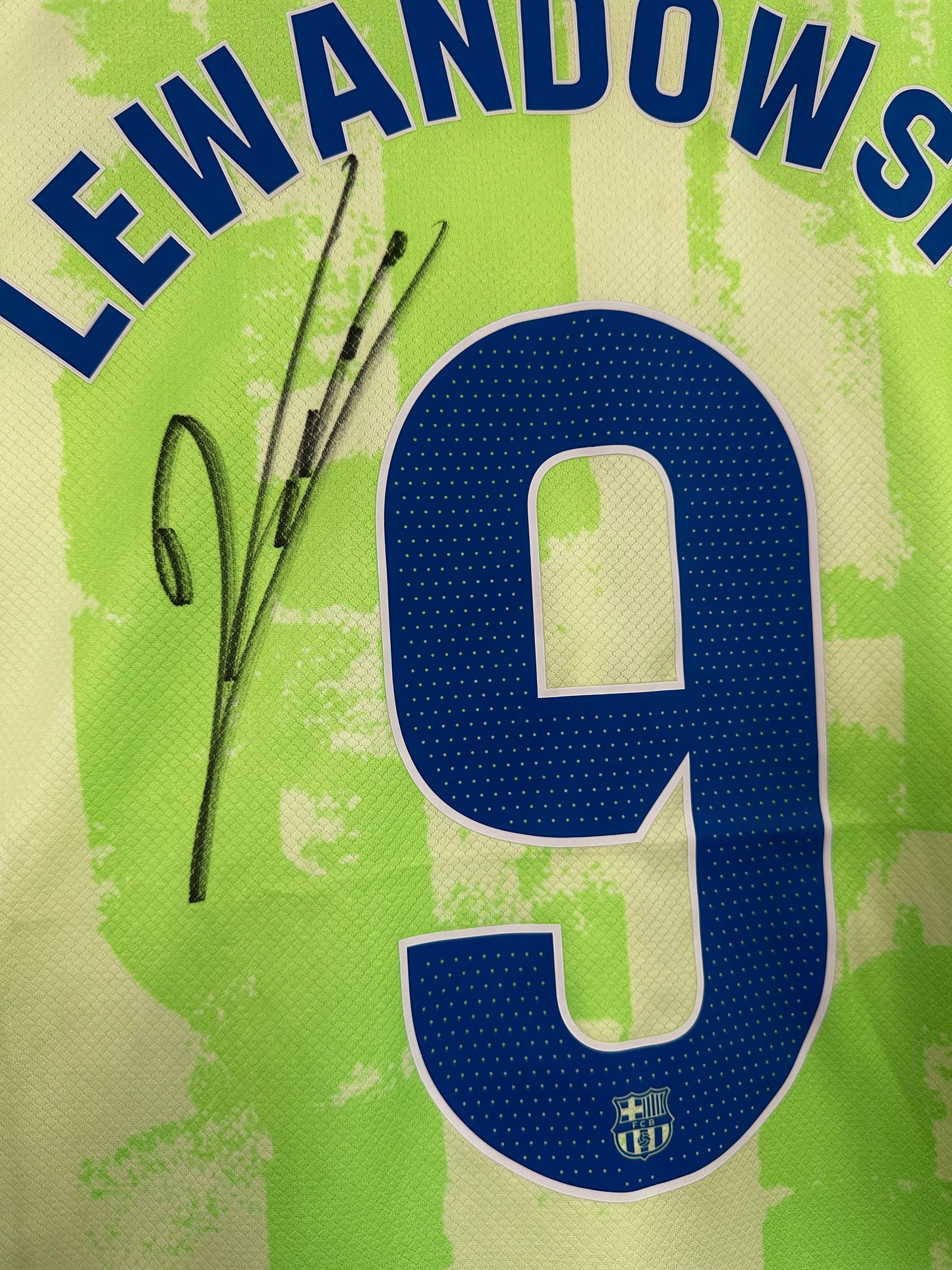 Robert Lewandowski Fc Barcelona - Signed Shirt/Jersey - With Proof
